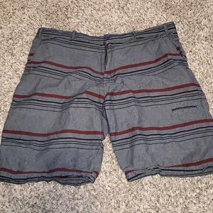 Burnside shorts size 40